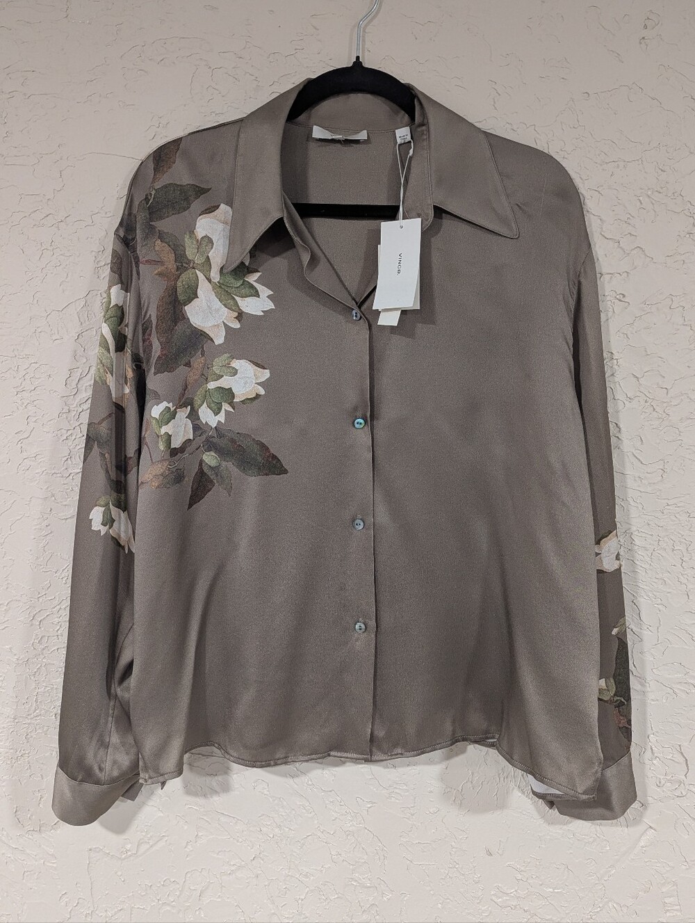 NWT Vince Grey Floral 100% Silk Button Down Blouse Women's Large Luxury Dressy